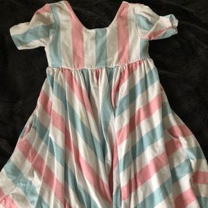 Remie girl size 7 blue/pink stripe